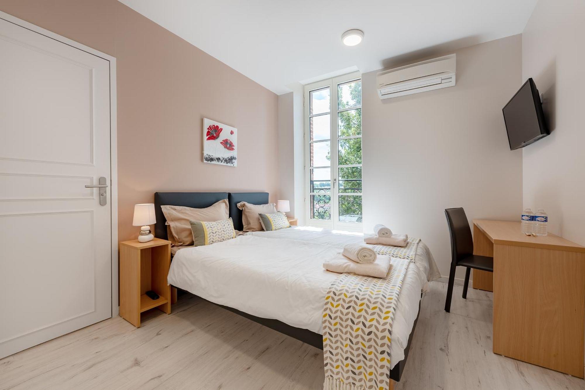 -Maison Calmels-Pmr-7 Chambres Et 7 Sdb - Proche Albi Carmaux Экстерьер фото
